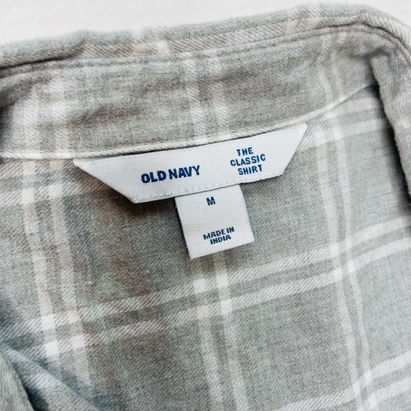 Old Navy The Classic Relaxed Gray Plaid Flannel Long Sleeve Button Up Shirt M - Picture 12 of 14